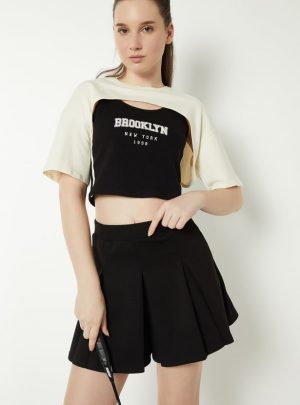 Women Printed Layered Slim Fit T-shirt